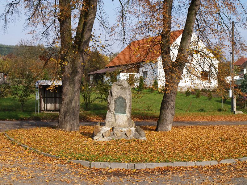 Pomník padlým v 1. světové válce v Hlavně.